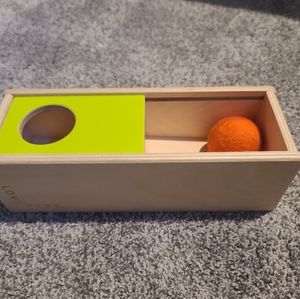 Lovevery sliding top box